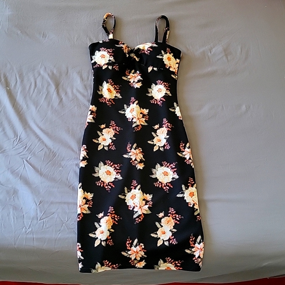 No Boundaries Black Flower Dress (Size S 3-5)